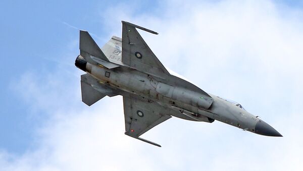 Le chasseur-bombardier FC-1 (JF-17 Thunder) - Sputnik Afrique