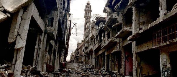 Разрушения в городе Хомс в Сирии - Sputnik Afrique