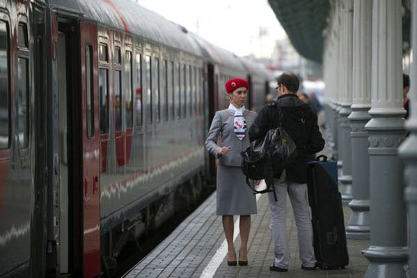 Le premier train Moscou-Nice quitte la capitale russe - Sputnik Afrique