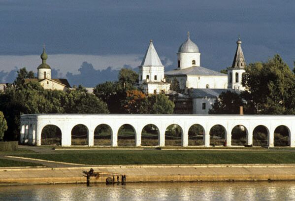 Veliki Novgorod est l'une des villes les plus anciennes de Russie, il a plus de 1100 ans. Au Moyen Age il représentait un important centre commercial. - Sputnik Afrique