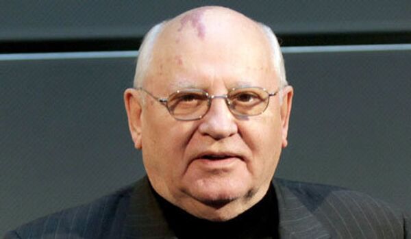 Mikhaïl Gorbatchev conseille à David Cameron de retirer les troupes britanniques de l'Afghanistan - Sputnik Afrique