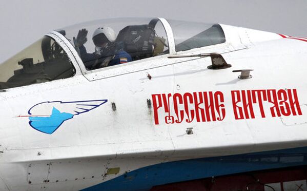 Un chasseur lourd Su-27. - Sputnik Afrique