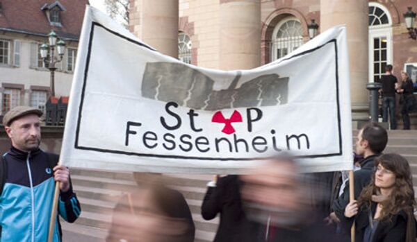 Des écologistes entament une grève de la faim tournante pour obtenir la fermeture de Fessenheim - Sputnik Afrique