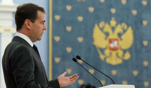 Medvedev a estimé que l’issue des élections à la Douma d’État de Russie était inconnue - Sputnik Afrique