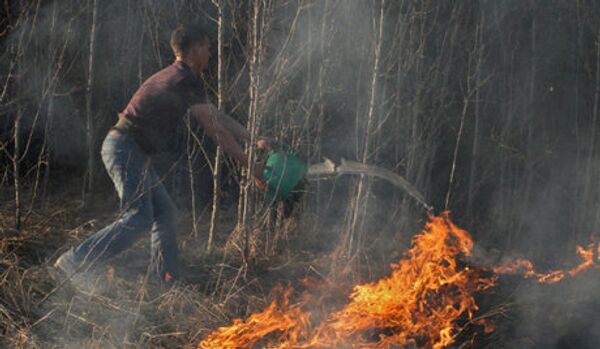 Russie: 80% des incendies dans le nord-ouest - Sputnik Afrique