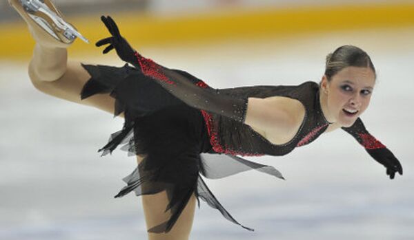 La patineuse russe Sofia Birioukova remporte la Finlandia Trophy - Sputnik Afrique