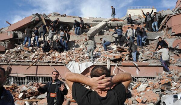 Turquie/séisme : plus de 80 morts et 200 blessés - Sputnik Afrique