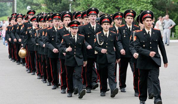 Les militaires russes vont devoir acheter leur uniforme - Sputnik Afrique
