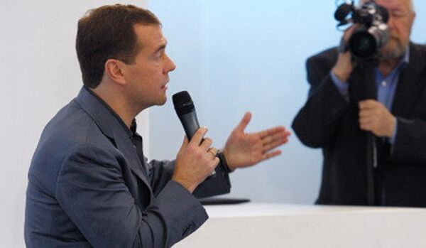 Medvedev: plus de 1 M d'abonnés sur sa page VKontakte - Sputnik Afrique