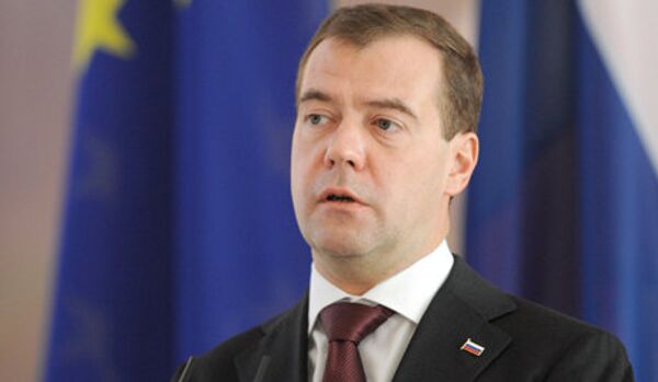 Crise: la défense sera soutenue par l'Etat (Medvedev) - Sputnik Afrique