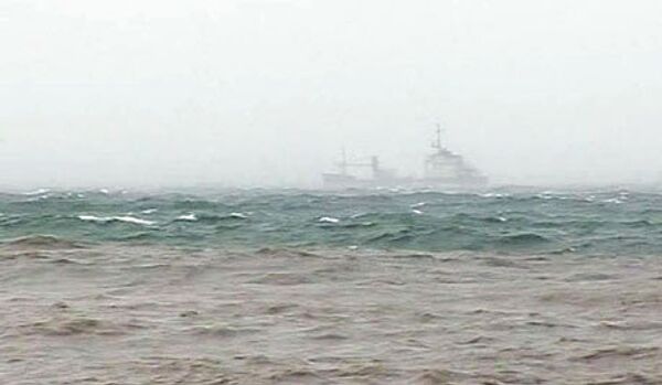 Le navire russe Roubine secours au chalutier sud-coréen - Sputnik Afrique