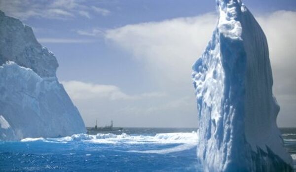 Antarctique: l'équipage du Sparta a étanché la voie d'eau - Sputnik Afrique