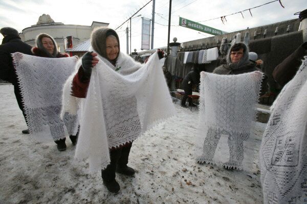 A Orenbourg, on dit que pour avoir chaud, il faut porter des châles faits traditionnellement en duvet de chèvre - Sputnik Afrique
