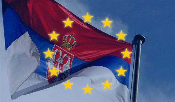 Le politologue serbe Milos Knejevic parle de l’octroi à la Serbie du statut de candidat à l’adhésion à l’UE - Sputnik Afrique