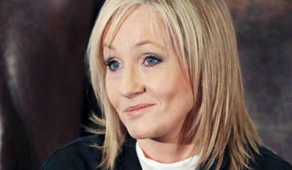 Joanne Rowling fait don de charité de 160 millions de dollars - Sputnik Afrique
