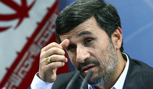 Ahmadinejad répond à la critique des parlementaires - Sputnik Afrique