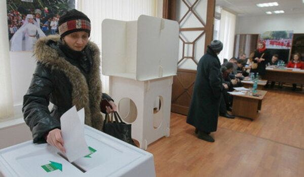 Trois candidats à la présidence de l'Ossétie du Sud ont parlé d'une violation des droits des électeurs - Sputnik Afrique