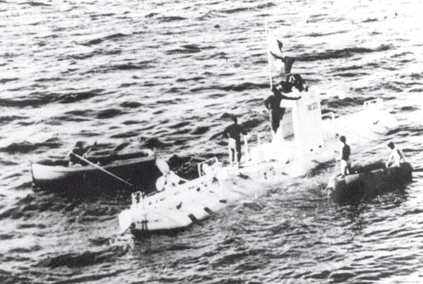 La première plongée dans la fosse des Mariannes a été réalisée en 1960 par le Suisse Jacques Piccard et l’Américain Don Walsh à bord d’un bathyscaphe Trieste (sur la photo). Les scientifiques étaient restés sur le fond près de 20 minutes. - Sputnik Afrique