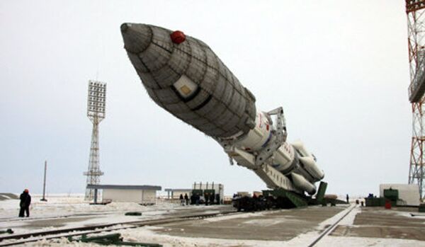 La fusée Proton avec un satellite de télécommunications sera lancée le 5 juin - Sputnik Afrique
