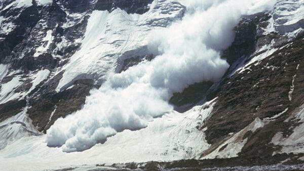 Himalaya: l'avalanche couvre 150 soldats pakistanais - Sputnik Afrique