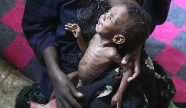Famine en Afrique: 1,5 million d'enfants attendent une aide - Sputnik Afrique