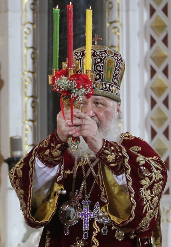 Le chef de l’église Orthodoxe russe a félicité les croyants avec l’une des plus grandes fêtes religieuses – la fête de Pâques. - Sputnik Afrique
