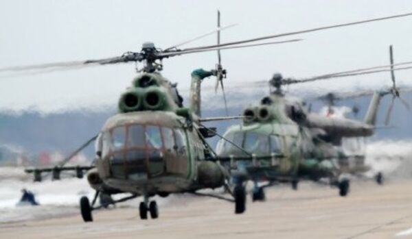 L’entraînement des hélicoptères Mi-8 pour la Parade de la Victoire - Sputnik Afrique