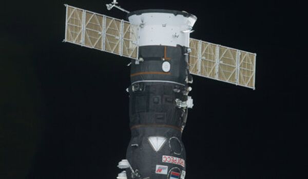 Le vaisseau cargo Progress s'est arrimé à l`ISS - Sputnik Afrique