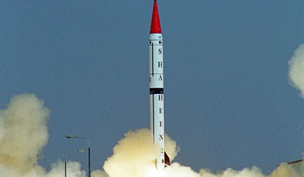 Le Pakistan teste son missile nucléaire de moyenne portée - Sputnik Afrique