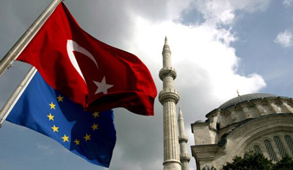 Après le départ de Sarkozy la Turquie espère adhérer à l'UE - Sputnik Afrique