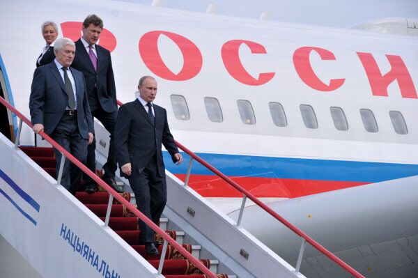 La première visite officielle à l’étranger de M.Poutine est finie. Le président russe a visité la Biélorussie, l’Allemagne et la France. Il a aussi discuté des affaires de la politique étrangère avec ses homologues. - Sputnik Afrique