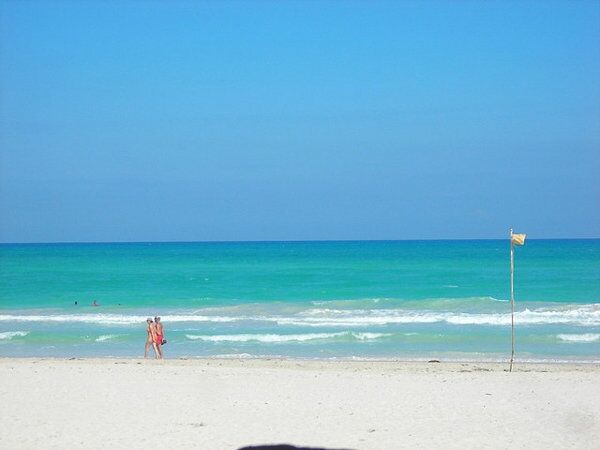 Les plages Caïo-Largo sont « la carte de visite » de Cuba. Les plages les plus populaires sont Playa-Sirena, Playa-Paraiso et Punta-Mal-Tiempo. - Sputnik Afrique