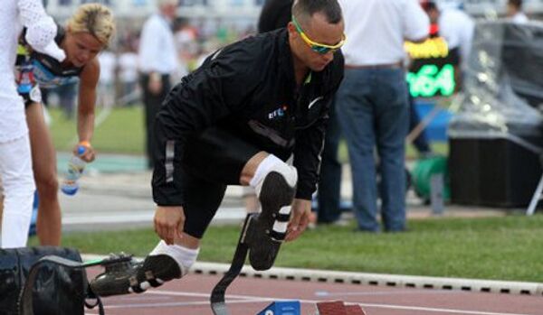 Un coureur sans jambes prendra part aux Jeux Olympiques de Londres - Sputnik Afrique