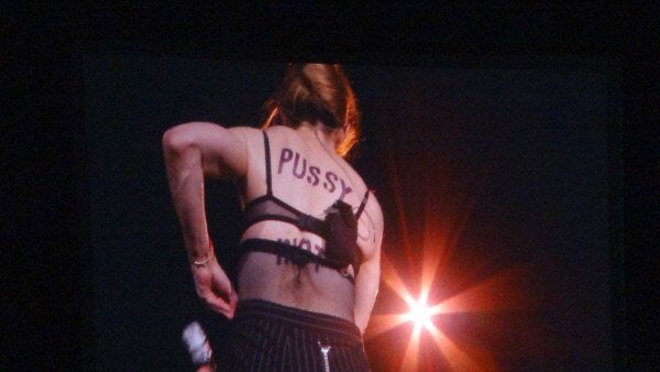 Madonna chante en soutien des Pussy Riot - Sputnik Afrique