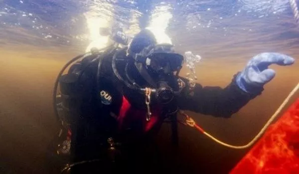 Archéologues français découvrent un bateau romain à Antibes - Sputnik Afrique