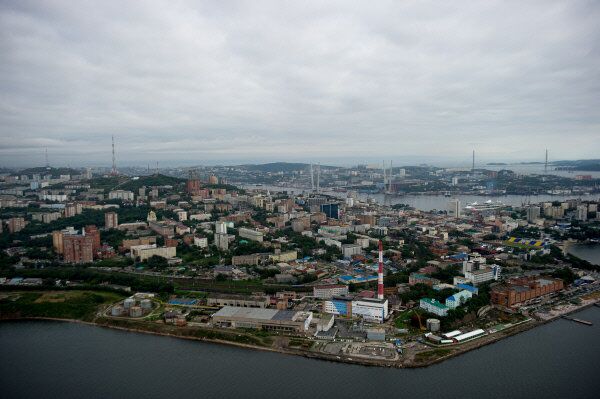 La ville de Vladivostok est située sur la côte de la mer du Japon, sur la péninsule de Mouraviev-Amourki. - Sputnik Afrique