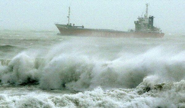Le typhon Zhelavat a frappé le sud du Japon - Sputnik Afrique