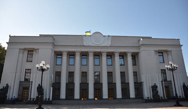 Législatives ukrainiennes : une répétition avant la présidentielle - Sputnik Afrique