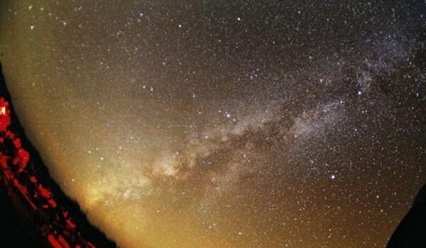 Les astronomes ont publié l'image la plus précise de la Voie Lactée - Sputnik Afrique