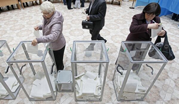 Législatives ukrainiennes : premiers sondages à la sortie des urnes - Sputnik Afrique