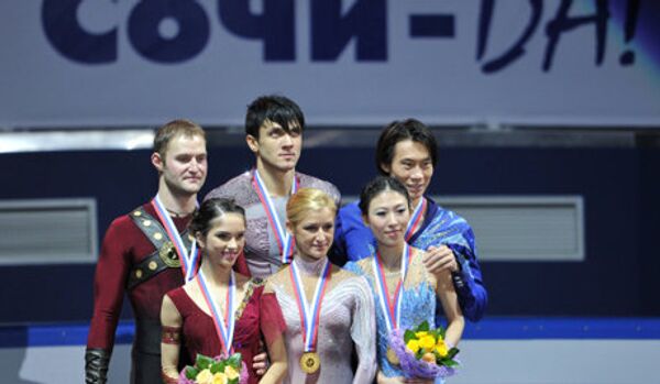 Les patineurs artistiques russes remportent deux médailles de la finale du Grand Prix - Sputnik Afrique