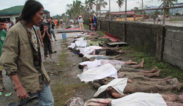 647 morts victimes du typhon aux Philippines - Sputnik Afrique