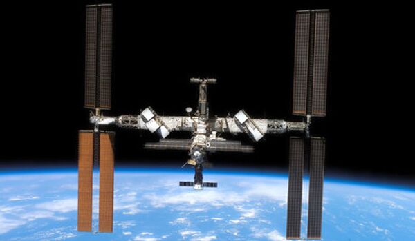 Test d'un système d'évitement de collision avec des débris sur l'ISS - Sputnik Afrique