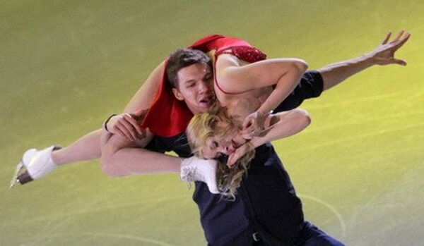 Patinage artistique/Championnat d`Europe : les danseurs russes mènent la danse - Sputnik Afrique