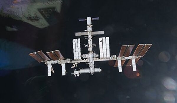 Des informations transmises depuis l’ISS grâce à un canal de communication laser - Sputnik Afrique