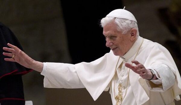 Benoît XVI se retirera dans la solitude - Sputnik Afrique