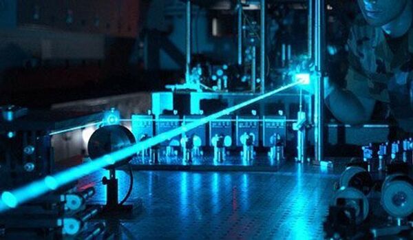 Un laser géant pour la synthèse thermonucléaire - Sputnik Afrique