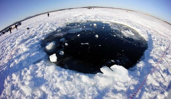 Le lieu de chute du météorite de Tcheliabinsk a été identifiée - Sputnik Afrique
