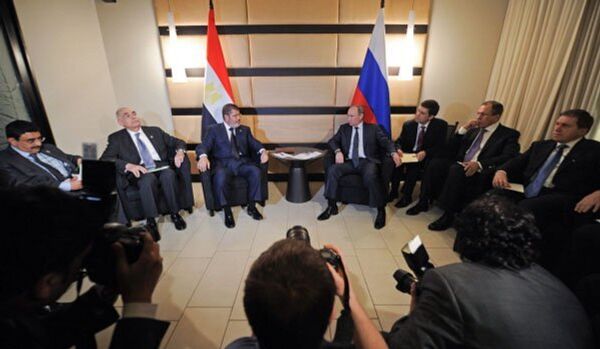 Morsi : l'Egypte est intéressée par le gaz russe - Sputnik Afrique