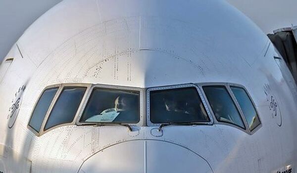 Un avion sud-coréen a fait un atterrissage d'urgence à Tokyo - Sputnik Afrique